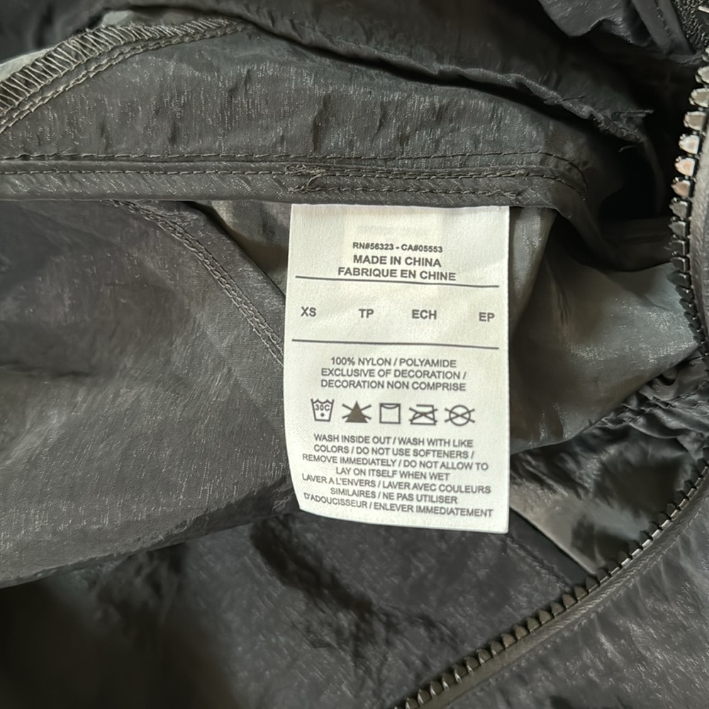 OFF WHITE X AIR JORDAN - Picture 6 of 6